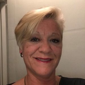 Meet your Posher, Brenda